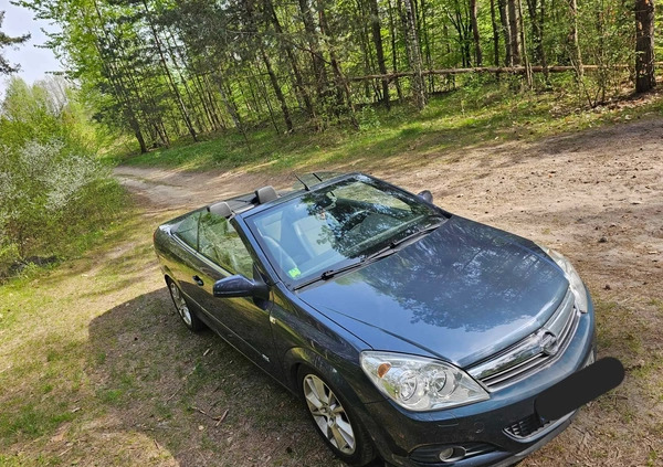 Opel Astra cena 14500 przebieg: 186800, rok produkcji 2007 z Łazy małe 79